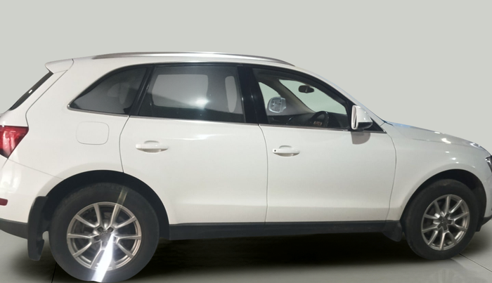 2013 Audi Q5 2.0 TDI QUATTRO, Diesel, Automatic, 1,71,739 km, exterior