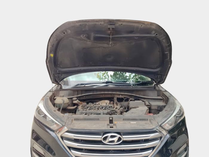 2018 Hyundai Tucson 2WD AT GL DIESEL
, Diesel, Automatic, 1,08,399 km, exterior