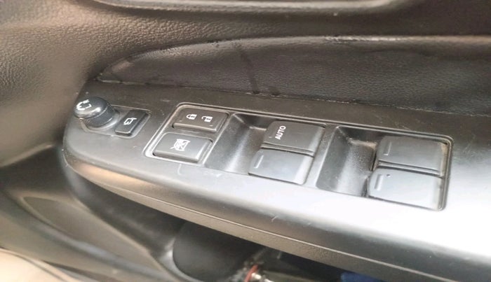 2016 Maruti Ciaz ZDI+ SHVS RS, Diesel, Manual, 78,752 km, interior