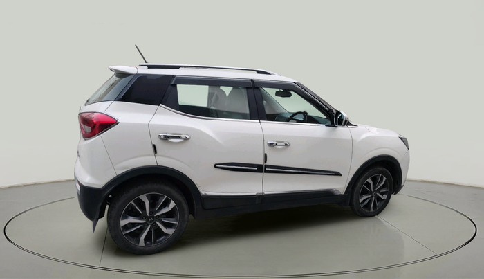2019 Mahindra XUV300 W8 (O) 1.5 DIESEL AMT, Diesel, Automatic, 89,438 km, exterior
