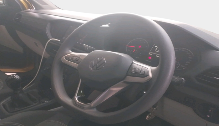 2022 Volkswagen TAIGUN COMFORTLINE 1.0 TSI MT, Petrol, Manual, 25,930 km, interior