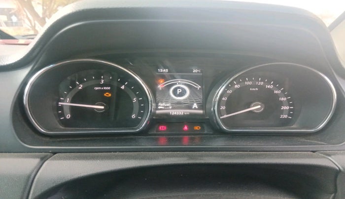 2017 Tata Hexa XTA 4X2 7 STR, Diesel, Automatic, 1,24,332 km, interior