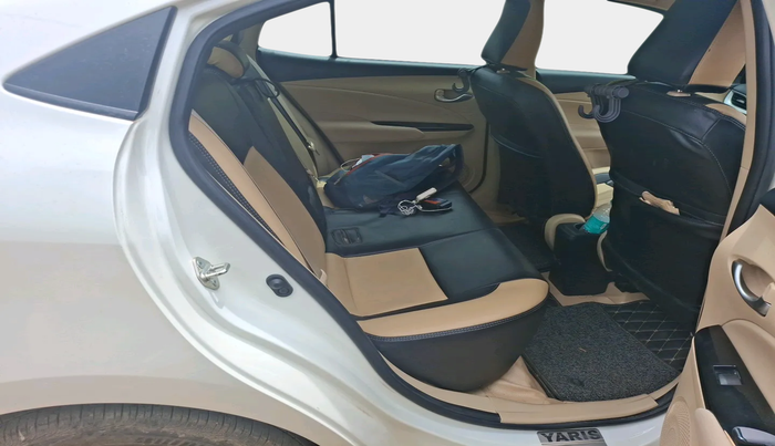 2021 Toyota YARIS G MT, Petrol, Manual, 19,100 km, interior