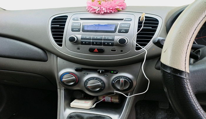 2013 Hyundai i10 MAGNA 1.2, Petrol, Manual, 31,539 km, interior