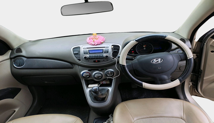 2013 Hyundai i10 MAGNA 1.2, Petrol, Manual, 31,539 km, interior