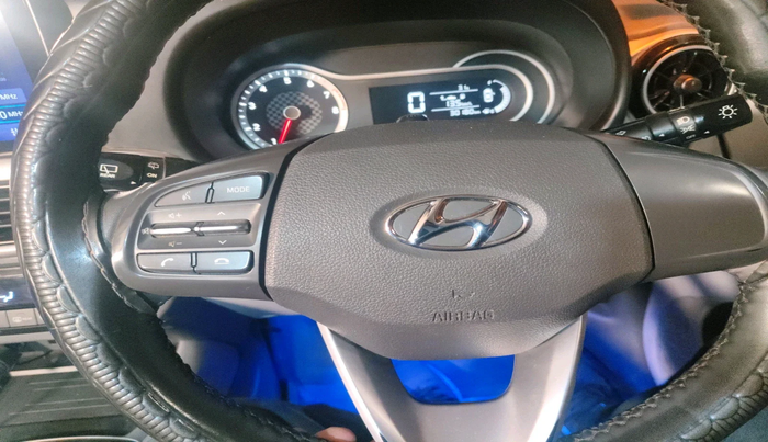 2022 Hyundai GRAND I10 NIOS ASTA 1.2 KAPPA VTVT, Petrol, Manual, 30,180 km, interior