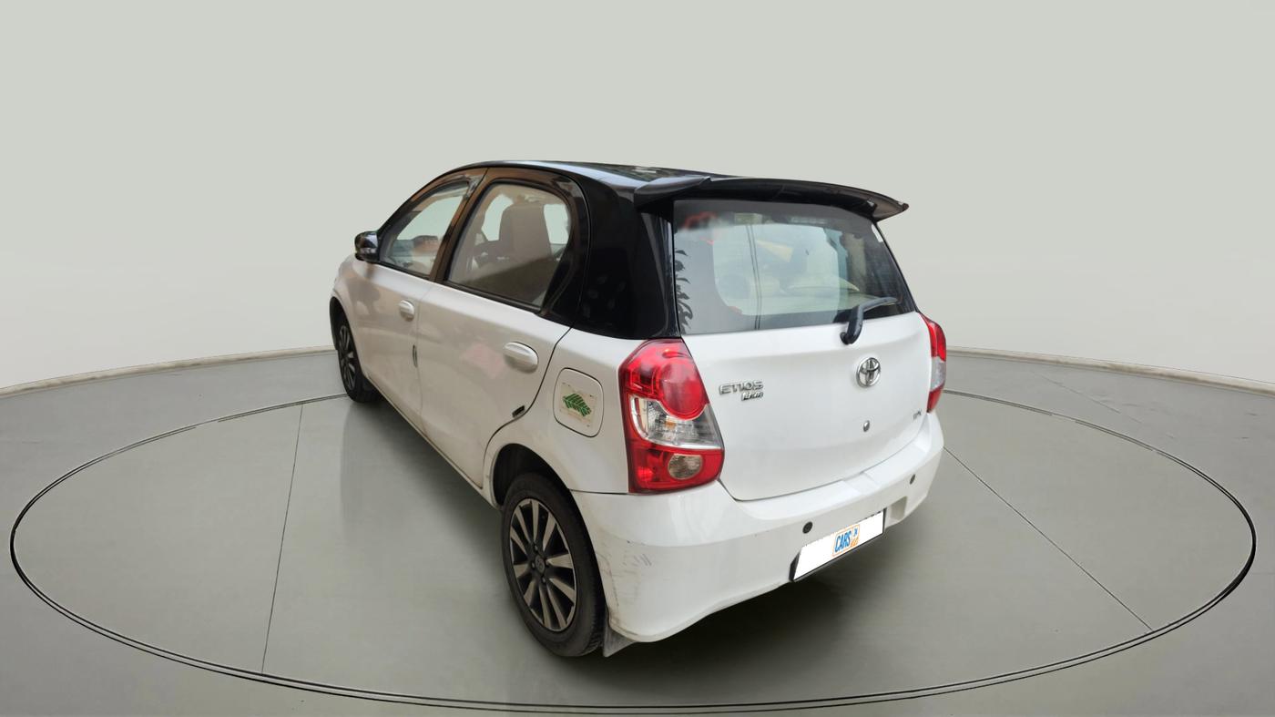 2019 Toyota Etios Liva VX DUAL TONE, Petrol, Manual, 50,434 km, exterior