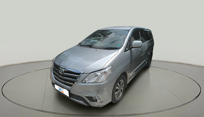 2015 Toyota Innova 2.5 VX 8 STR, Diesel, Manual, 1,88,681 km, exterior