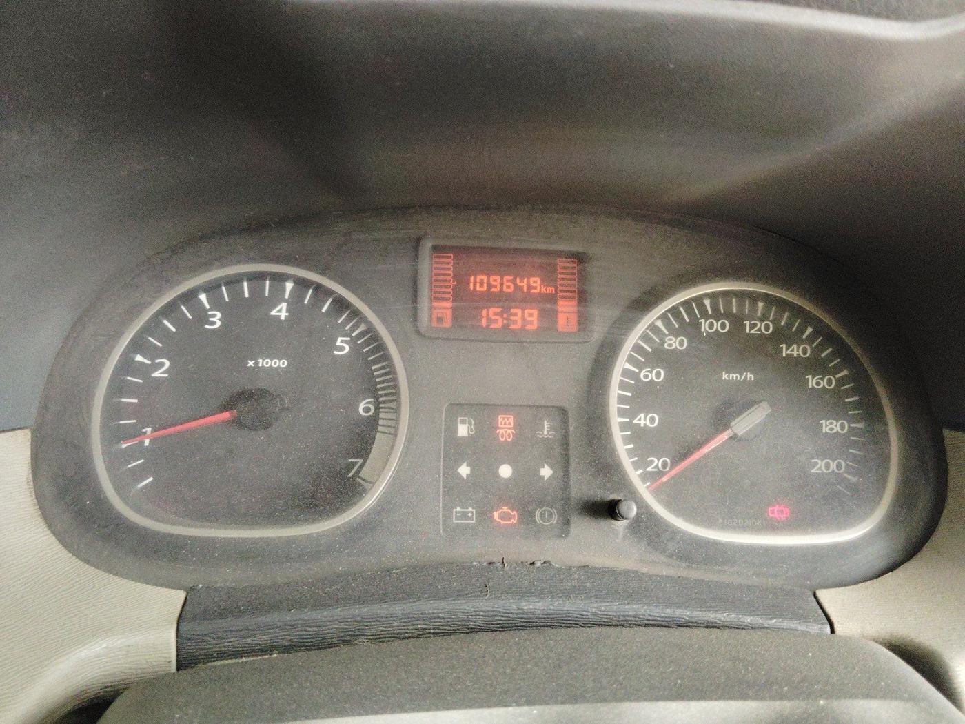2013 Renault Duster 85 PS RXL DIESEL, Diesel, Manual, 1,09,649 km, interior