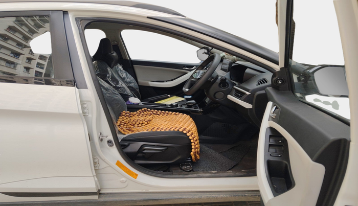 2023 Tata NEXON CREATIVE  AMT 1.2 PETROL, Petrol, Automatic, 12,780 km, interior