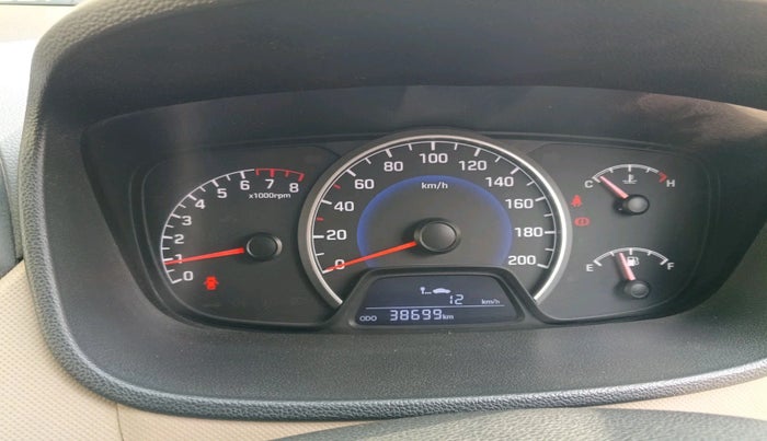 2017 Hyundai Grand i10 SPORTZ (O) 1.2 KAPPA VTVT, Petrol, Manual, 38,699 km, interior