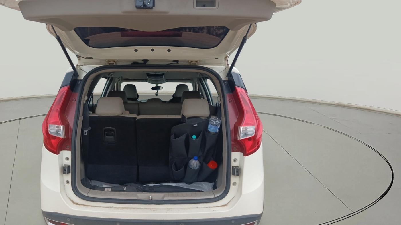 2020 Mahindra MARAZZO M8 8 STR, Diesel, Manual, 90,000 km, exterior
