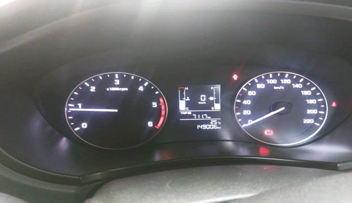 2015 Hyundai i20 Active 1.4 S, Diesel, Manual, 1,49,006 km, interior