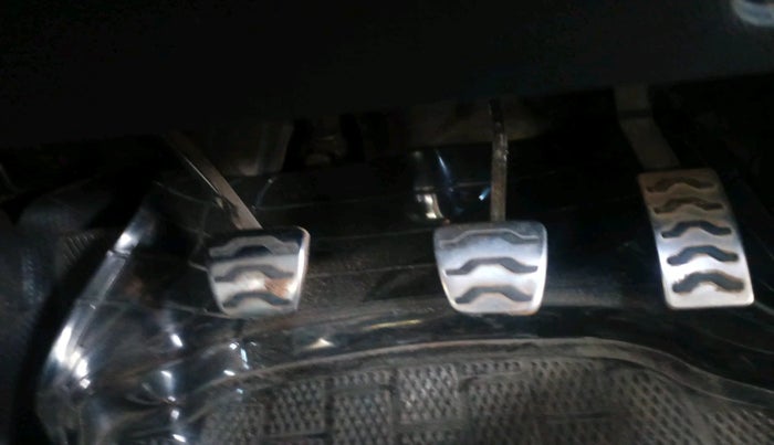 2015 Hyundai i20 Active 1.4 S, Diesel, Manual, 1,49,006 km, interior