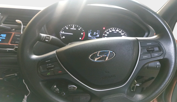 2015 Hyundai i20 Active 1.4 S, Diesel, Manual, 1,49,006 km, interior