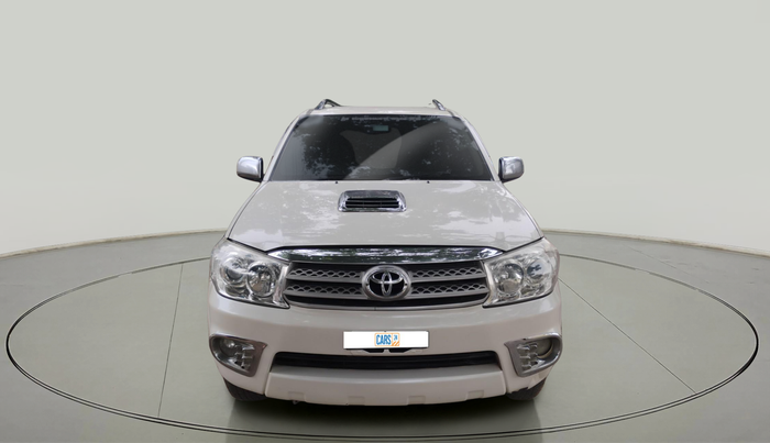 2010 Toyota Fortuner 3.0 4X4 MT, Diesel, Manual, 1,44,584 km, exterior