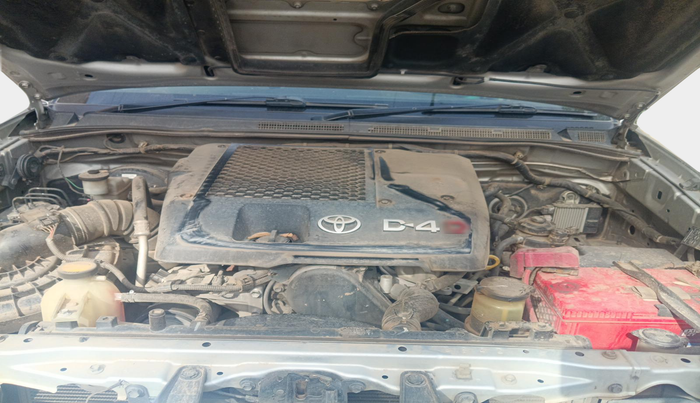 2012 Toyota Fortuner 3.0 4X2 MT, Diesel, Manual, 1,57,248 km, exterior
