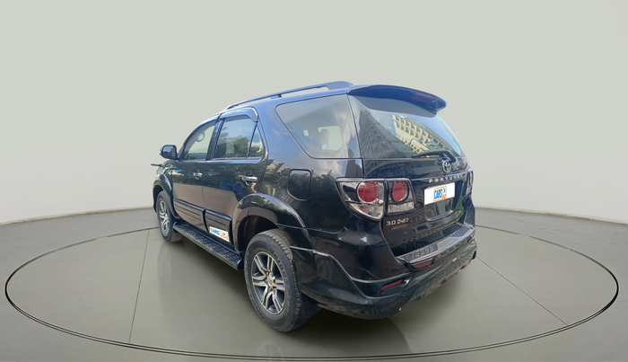 2012 Toyota Fortuner 3.0 4X2 AT, Diesel, Automatic, 1,32,644 km, exterior