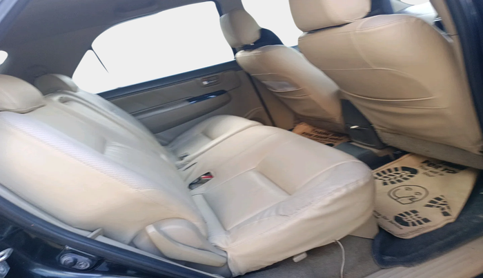 2012 Toyota Fortuner 3.0 4X2 AT, Diesel, Automatic, 1,32,644 km, interior