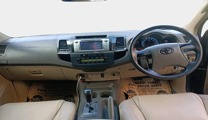 2012 Toyota Fortuner 3.0 4X2 AT, Diesel, Automatic, 1,32,644 km, interior