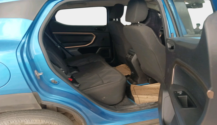 2023 Renault Kiger RXT (O) AMT, Petrol, Automatic, 23,984 km, interior