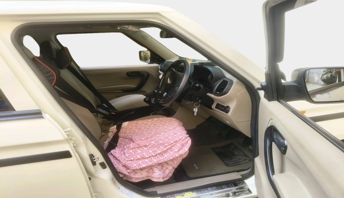 2022 Mahindra BOLERO NEO N 4, Diesel, Manual, 28,929 km, interior