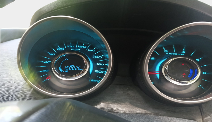 2018 Mahindra XUV500 W7, Diesel, Manual, 1,50,026 km, interior