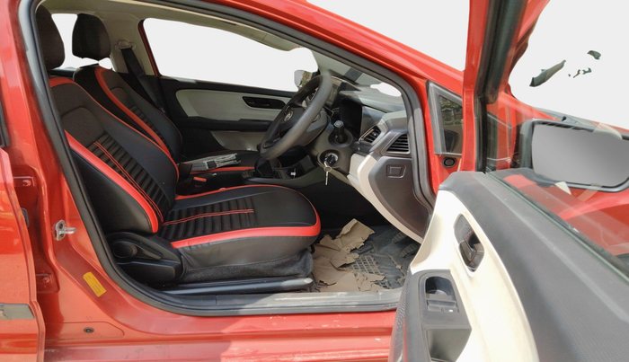 2021 Tata ALTROZ XE PETROL, Petrol, Manual, 19,295 km, interior