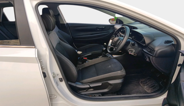 2023 Hyundai NEW I20 SPORTZ 1.2 MT, Petrol, Manual, 22,356 km, interior