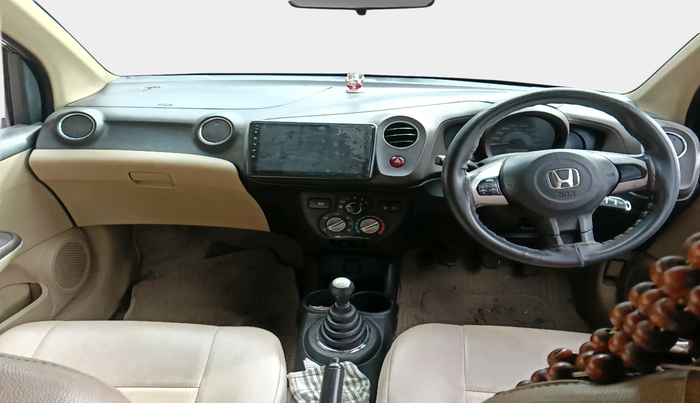 2013 Honda Amaze 1.5L I-DTEC VX, Diesel, Manual, 1,06,017 km, interior