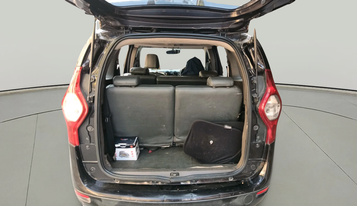 2015 Renault Lodgy 110 PS RXL 8STR, Diesel, Manual, 1,13,483 km, exterior