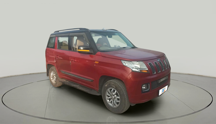 2018 Mahindra TUV300 T8, Diesel, Manual, 1,03,021 km, exterior