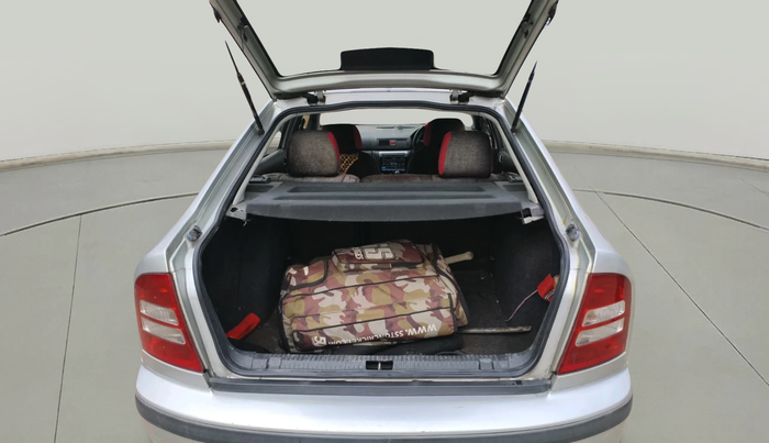 2005 Skoda Octavia RIDER 1.9 TDI, Diesel, Manual, 1,86,735 km, exterior