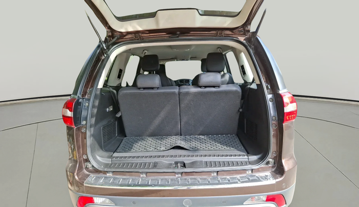 2017 Tata Hexa XTA 4X2 6 STR, Diesel, Automatic, 64,571 km, exterior