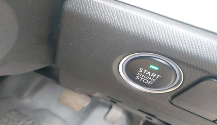 2023 Tata PUNCH Creative Dual Tone AMT Sunroof , Petrol, Automatic, 8,172 km, interior