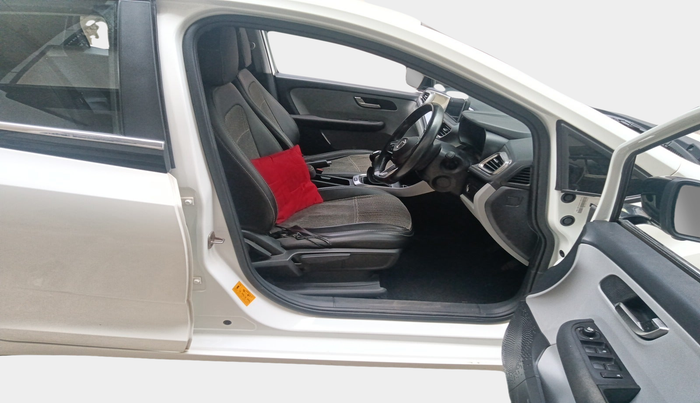 2021 Tata ALTROZ XZ PETROL, Petrol, Manual, 53,895 km, interior