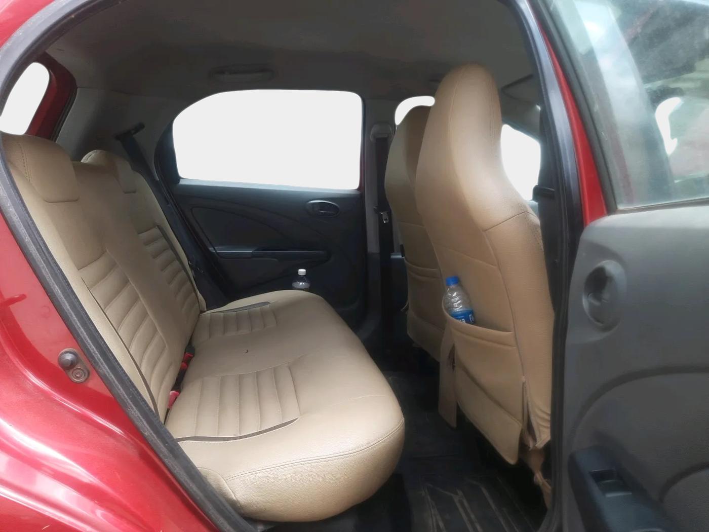 2012 Toyota Etios Liva G, Petrol, Manual, 84,237 km, interior
