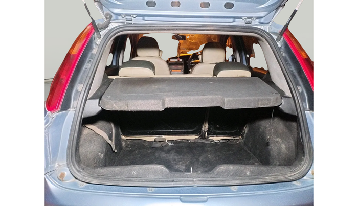 2010 Fiat Grand Punto EMOTION PACK 1.3 90 HP, Diesel, Manual, 1,17,540 km, exterior