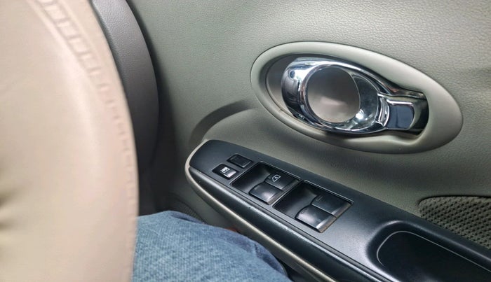 2014 Renault Scala RXL DIESEL, Diesel, Manual, 1,35,168 km, interior