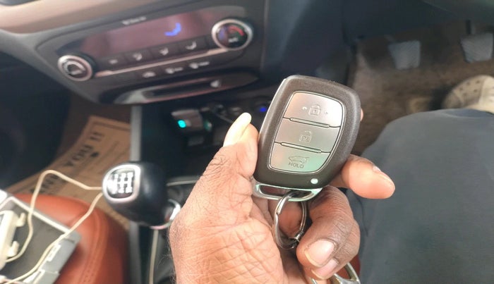 2018 Hyundai Elite i20 ASTA 1.2 (O), Petrol, Manual, 38,566 km, interior