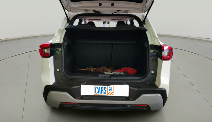 2023 Nissan MAGNITE XV MT, Petrol, Manual, 5,558 km, exterior