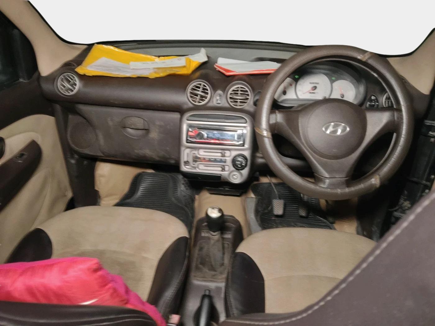 2011 Hyundai Santro Xing GL PLUS, Petrol, Manual, 72,883 km, interior