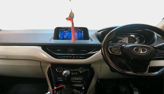 2021 Tata NEXON XZ PLUS PETROL, Petrol, Manual, 35,912 km, interior