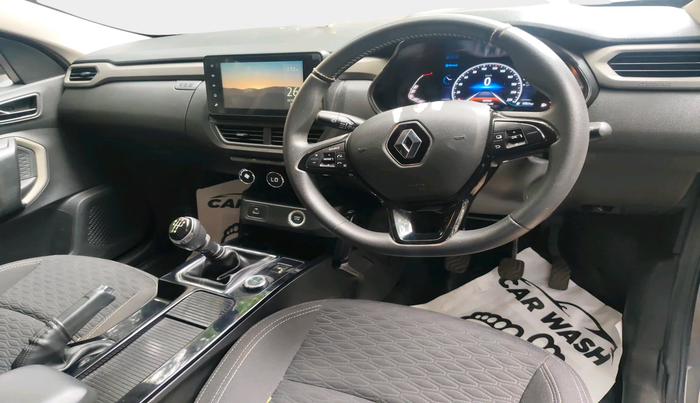 2021 Renault Kiger RXZ MT, Petrol, Manual, 27,872 km, interior