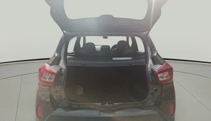 2021 Renault Kwid RXT 1.0 AMT (O), Petrol, Automatic, 27,498 km, exterior