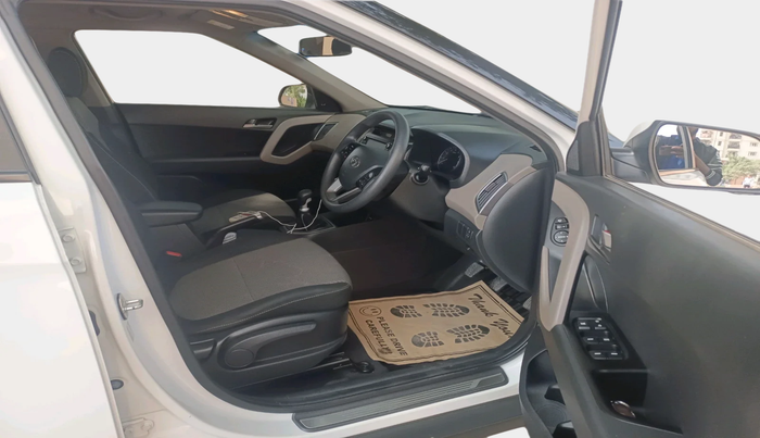 2017 Hyundai Creta SX PLUS 1.6 PETROL, Petrol, Manual, 52,970 km, interior