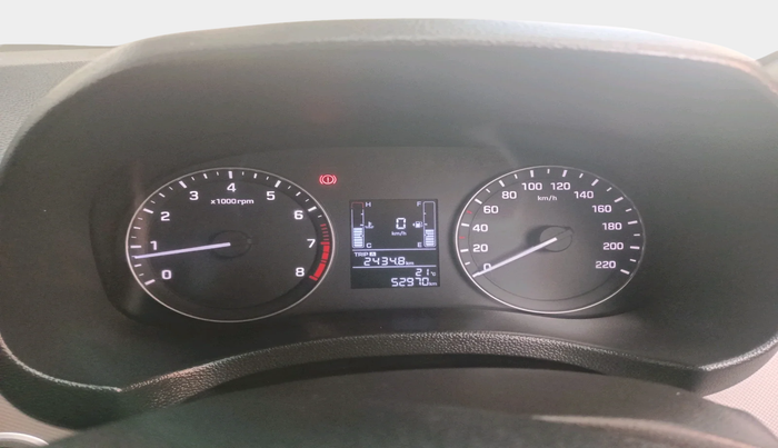 2017 Hyundai Creta SX PLUS 1.6 PETROL, Petrol, Manual, 52,970 km, interior