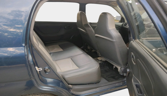 2011 Maruti Alto LXI, Petrol, Manual, 95,847 km, interior