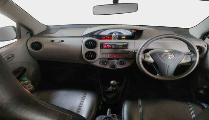 2011 Toyota Etios Liva GD, Diesel, Manual, 1,71,045 km, interior