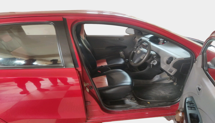 2011 Toyota Etios Liva GD, Diesel, Manual, 1,71,045 km, interior